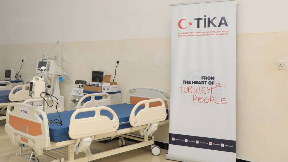 Thousands in Burundi get free dental treatment from Turkish health team