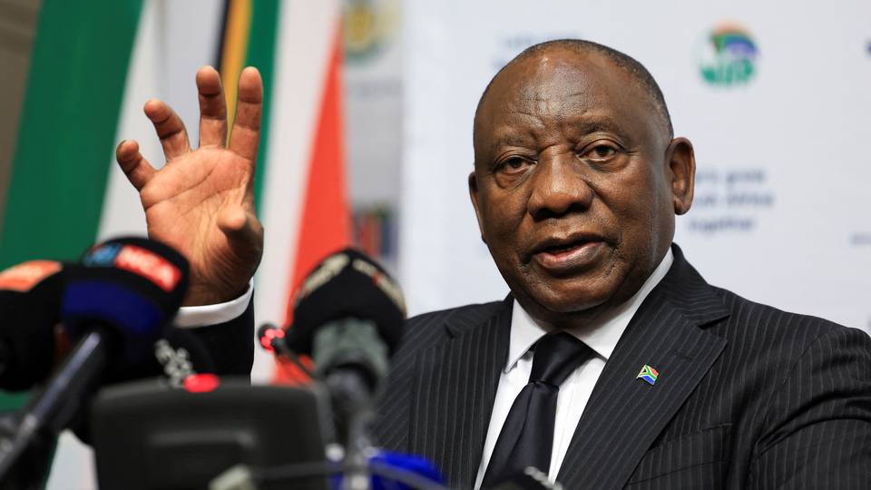 South African under-fire minister moved in cabinet reshuffle
