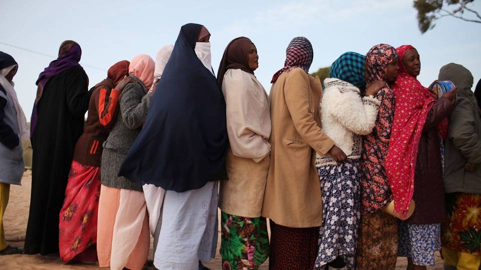 AU, UN extend agreement to take in refugees stranded in Libya
