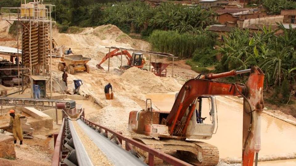 Le Nigeria révoque 924 licences d'exploitation minière