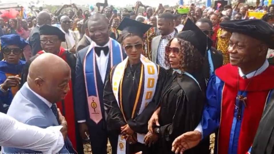 Liberia probes security breach after man grabbed President Boakai