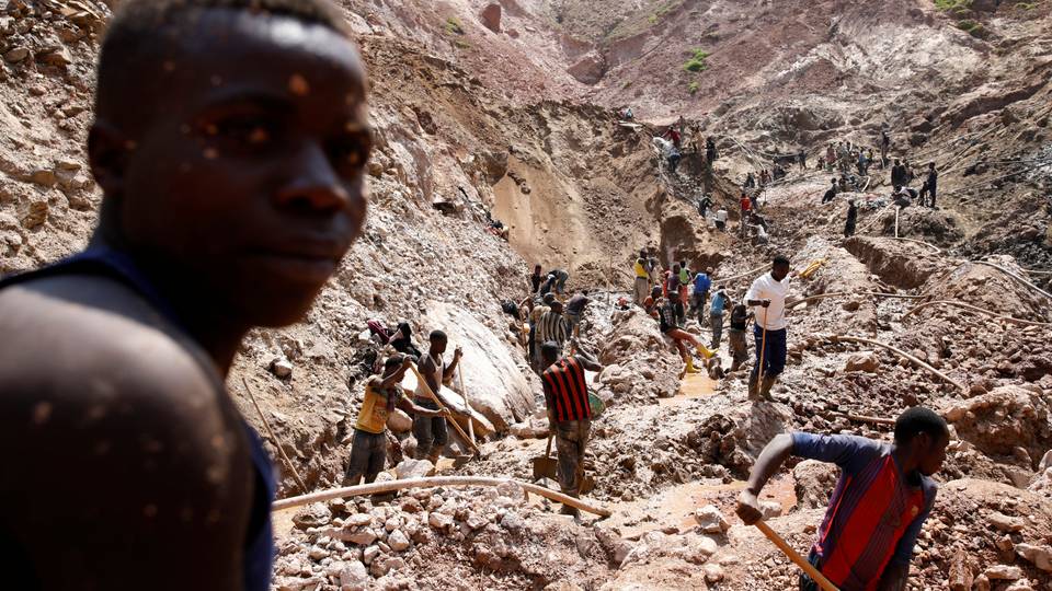 Apple utiliserait des "minerais de sang", selon des avocats de la RDC
