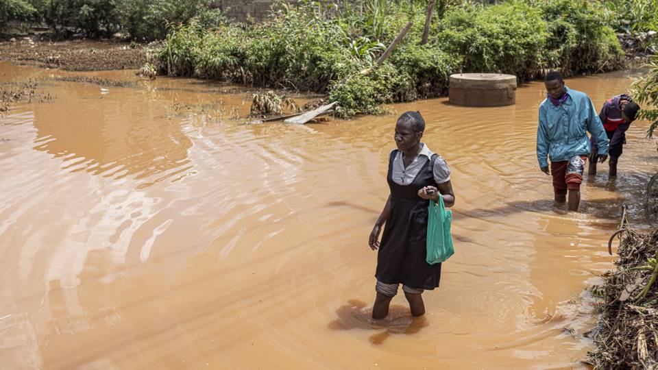 Kenya flood death toll rises to 70