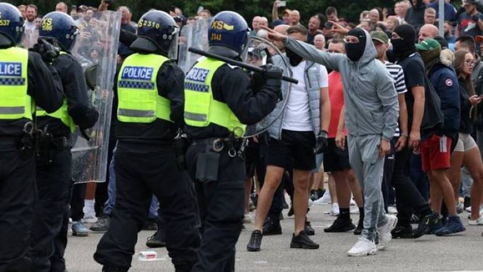 'Islamophobia driving far-right riots in UK': Muslim Council leader