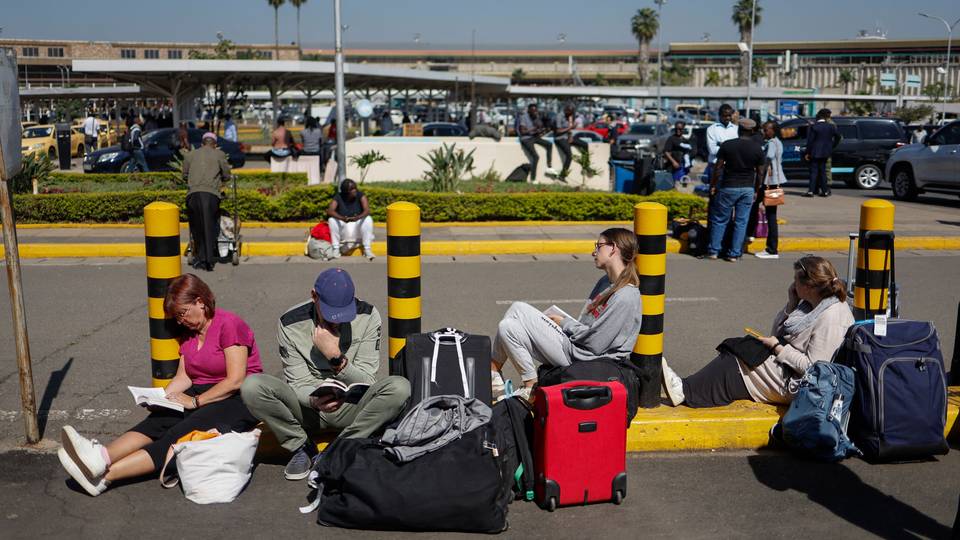 Adani deal: Kenya airport workers call off strike