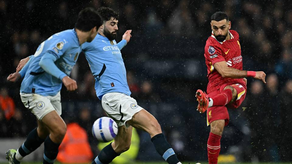 Liverpool beat City to go 11 points clear at top of EPL