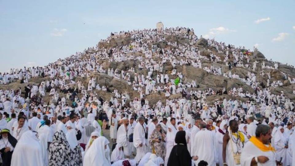 Hajjin 2024: Mahajjata suna gudanar da Hawan Arafat