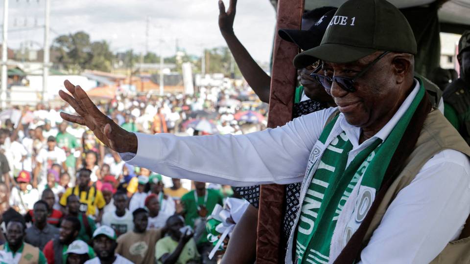 Liberia: l'UA "félicite" Boakai pour son élection, salue "le sens de l'Etat" de Weah