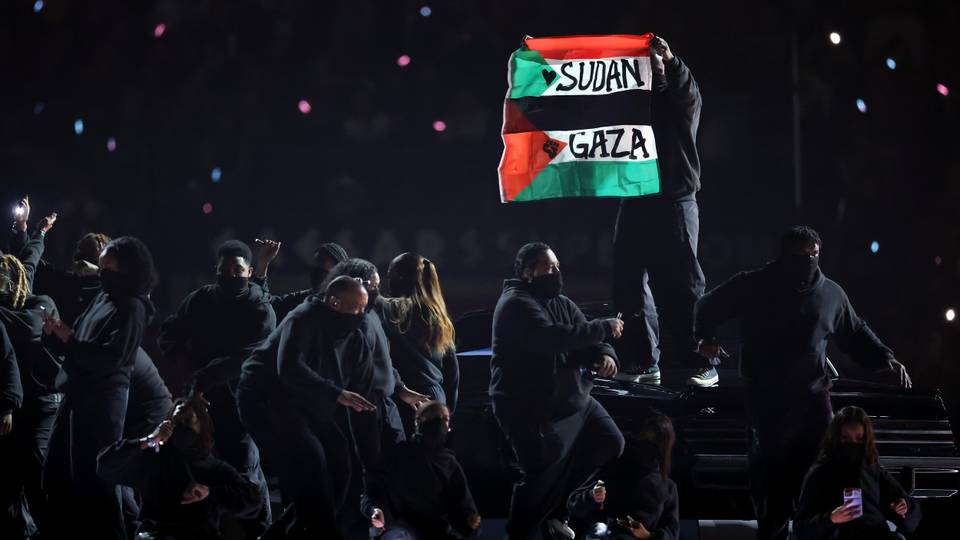 Lamar's Super Bowl show takes a turn for Sudan, Gaza