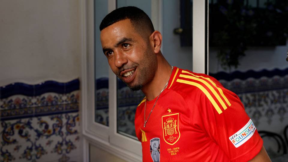 An kama mutum uku bayan harin wuƙa kan mahaifin Lamine Yamal na Barcelona