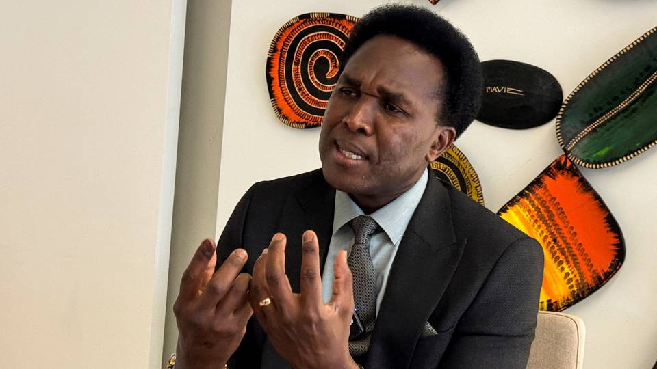 Mozambique's opposition leader to return from exile