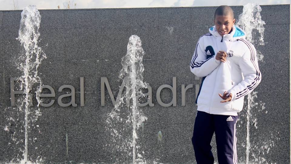 Ronaldo ya sa wa Mbappe albarka kan zuwansa Real Madrid