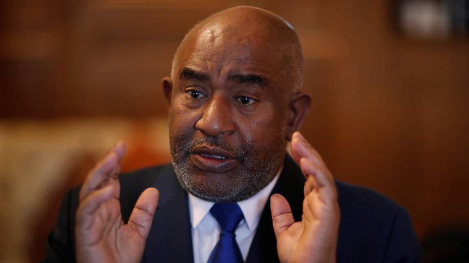 AU urges 'positive competition' from Europe on investment