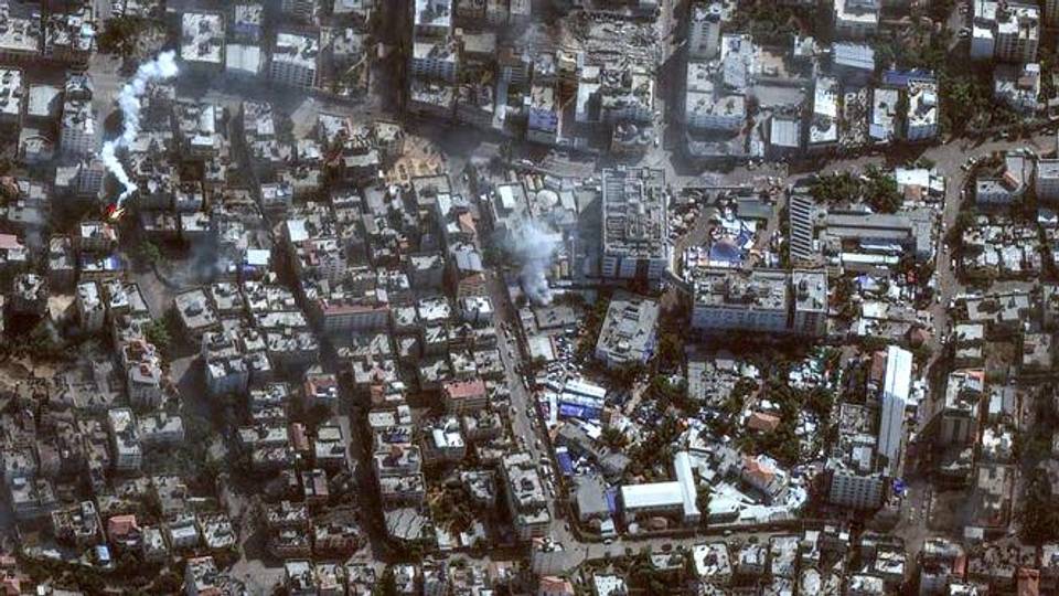 Live Updates: Thousands at Al Shifa Hospital 'fighting death'