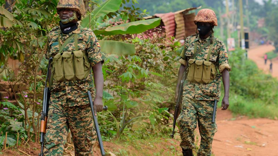 L'Ouganda affirme avoir tué des combattants impliqués dans le meurtre de deux touristes