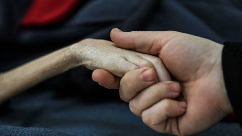 Live Updates: Death toll from starvation in Gaza rises to 18 — ministry