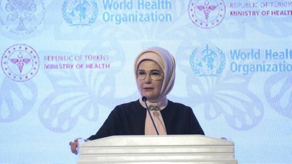 Emine Erdogan introduces Turkish patented 'Anatolian Medicine' brand