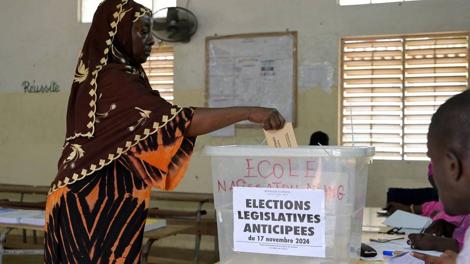 Début des législatives au Sénégal, l'exécutif en quête d'une large majorité