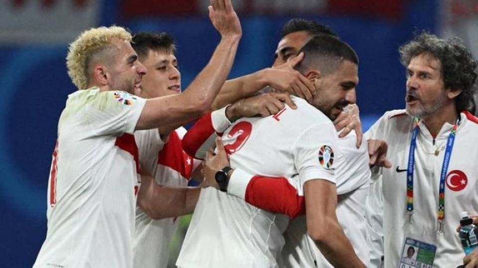 Türkiye see off Austria to reach Euro 2024 quarter-finals