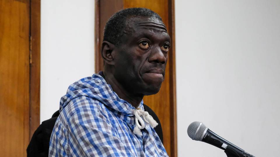 Besigye, figure de l'opposition ougandaise, va comparaître devant une cour martiale