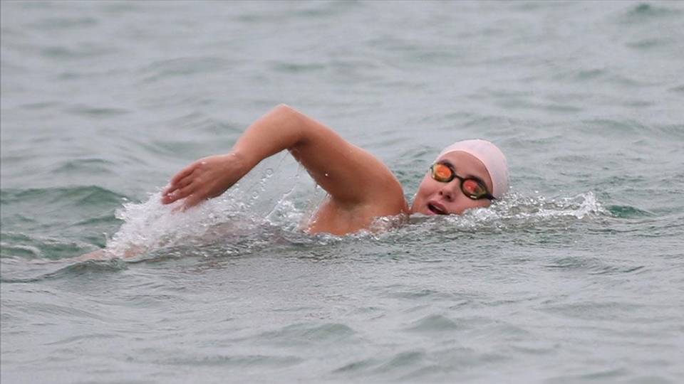 Bengisu Avci becomes 1st Turkish swimmer to cross New Zealand's Cook Strait