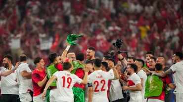 Türkiye, debutants Georgia qualify for EURO 2024 last 16