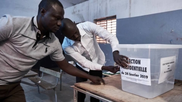 Senegalese presidential candidates launch campaigns