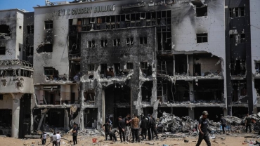 Live Updates: Israeli army 'withdraws' from Gaza's Khan Younis