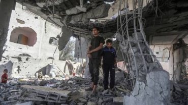 Live Updates: Gaza ceasefire talks to continue in Egypt amid Israeli attacks