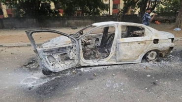 Nigerian police officers killed in clashes with Shi'ite marchers