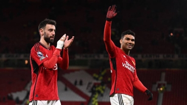 Man United beat Sheffield 4-2 in EPL clash