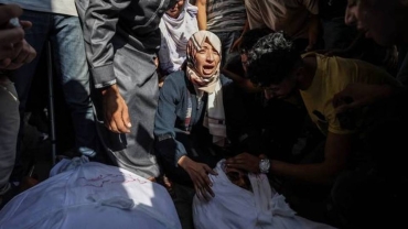 Live Updates: Many Palestinians killed in Israeli strike on school in Gaza