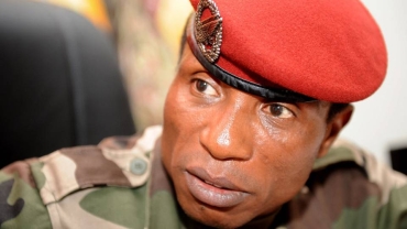 Guinea massacre trial resumes after jailbreak arrests
