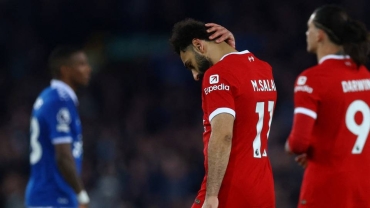 Liverpool's defeat to Everton dents EPL title hopes