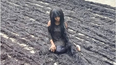 Nigerian wigmaker breaks record for longest handmade wig