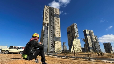 Egypt to expand new capital as first residents arrive