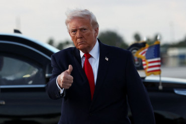 Trump promises Americans $5,000 if Republicans win Congress
