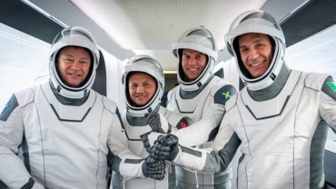 Türkiye propels into space history with launch of country's first astronaut