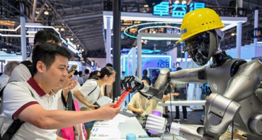 Humanoid Robots Take Center Stage at Hong Kong Tech Fair