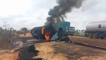 Nigeria fuel tanker crash death toll climbs to 59
