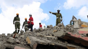 Eight-storey building collapses in Kenyan capital