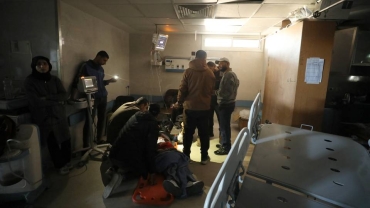 Live Updates: Israel threatens to destroy al-Shifa hospital with people inside