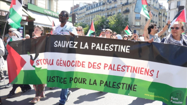 Paris : rassemblement place de la Bourse en soutien aux détenus palestiniens