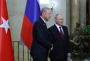 Erdogan, Putin hail deepening Türkiye-Russia ties at SCO Summit