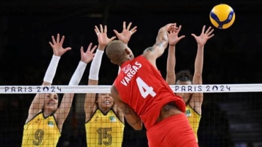 Brazil women's volleyball team claims bronze at Paris 2024