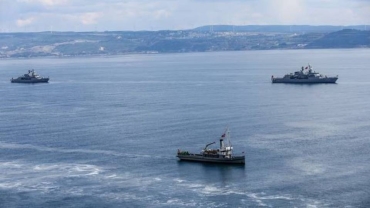 Türkiye refutes claims on mine-clearing ships passage to Black Sea