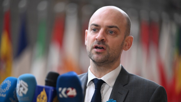 France Defends UN Abstention on Slave Trade Resolution