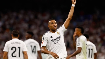 Mbappé silences critics with goals against Real Betis