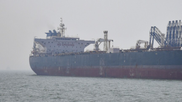 Iran Offers Shipping Breaks to “Friendly” Countries