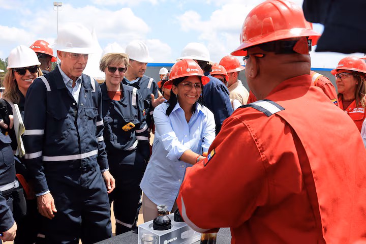 Trump annonce une visite au Venezuela et vante une « très bonne » relation avec Caracas